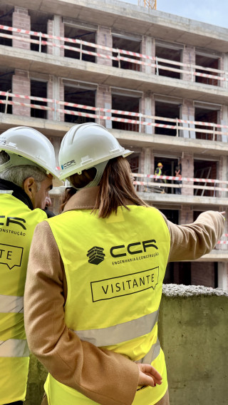 Visita da Presidente da Câmara Municipal da Póvoa de Varzim aos Conjuntos Habitacionais 